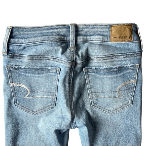 American Eagle Women’s Super Super Stretch Light Wash Skinny Jeans, Size 0 - Picture 4 of 10